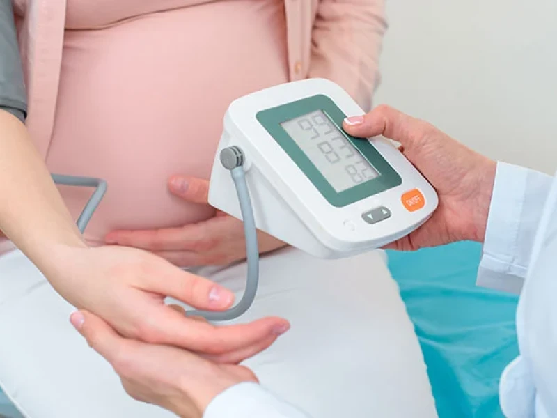 Tehotenstvo a vysoký tlak: Čo robiť, keď krvný tlak stúpa?
